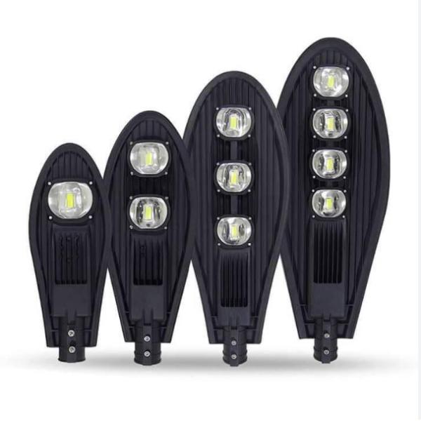 Đèn đường hình lá chống sét 